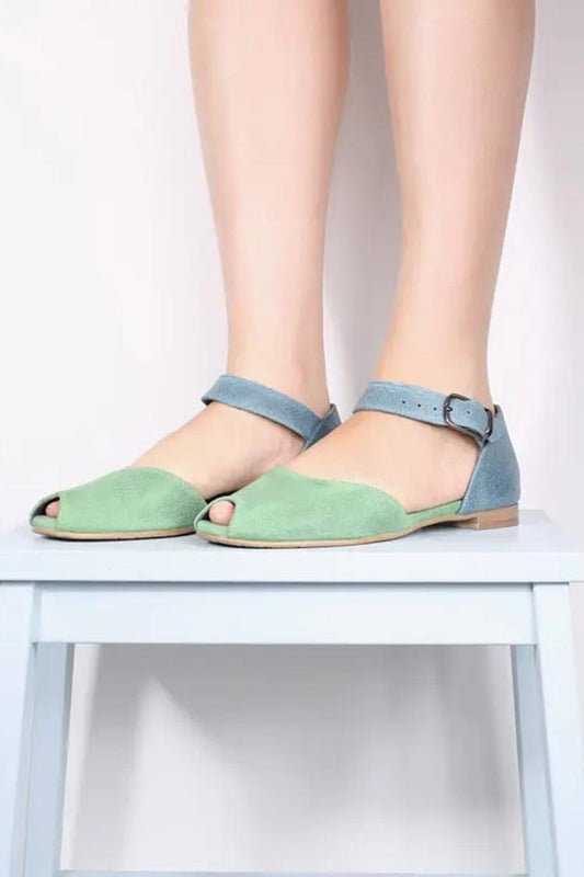 Sandali con cinturino alla caviglia colorblock e fibbia a punta aperta, verdi [Pre-ordine] 