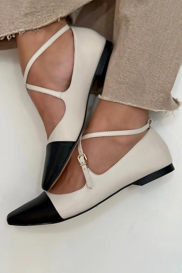 Ballerine beige con punta quadrata e fibbia incrociata color block [Pre-ordine] 