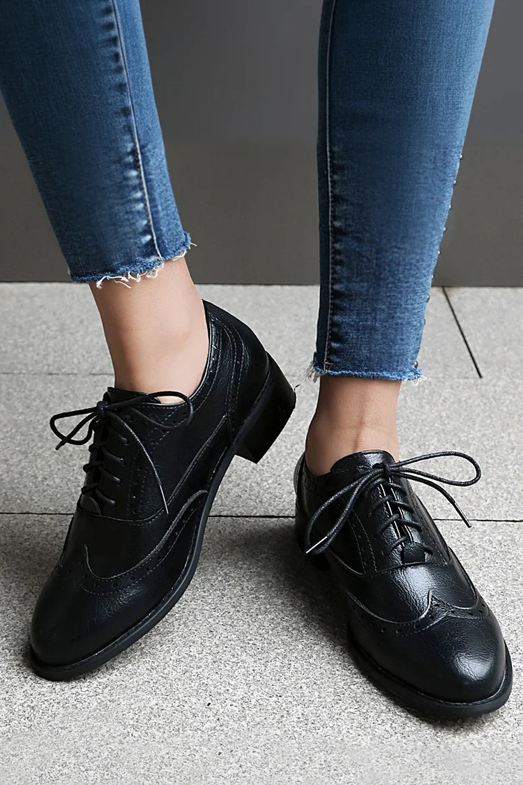 Patchwork Solid Color Round Toe Low Block Heel Lace Up Brogue Oxfords