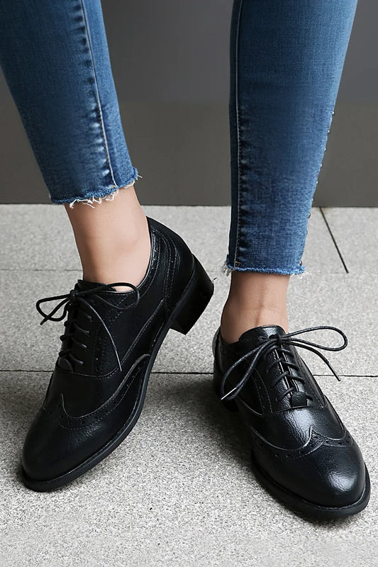 Scarpe Oxford Brogue con lacci e punta tonda e tacco basso a blocco, tinta unita, patchwork 