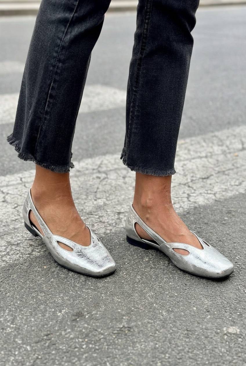 Side Cutout Square Toe Flat Casual Flats [Pre Order]