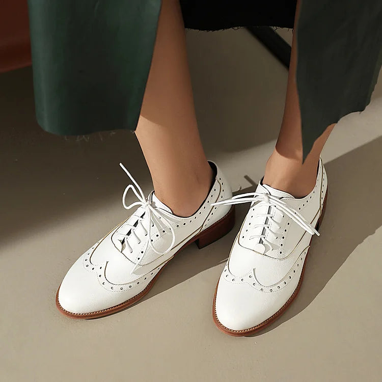 Patchwork Solid Color Round Toe Low Block Heel Lace Up Brogue Oxfords