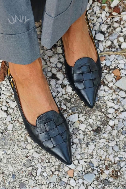 Elegant sort læder vævet spids tå slingback flade sko [Forudbestil]