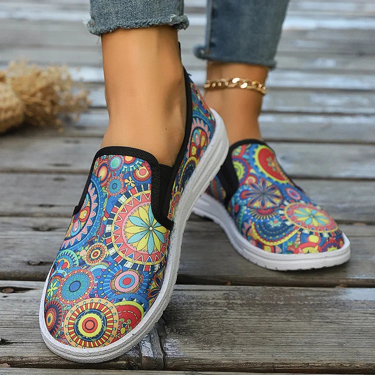 Halloween Skull Rose Peacock Feather Graffiti Print Slip On Round Toe Loafers