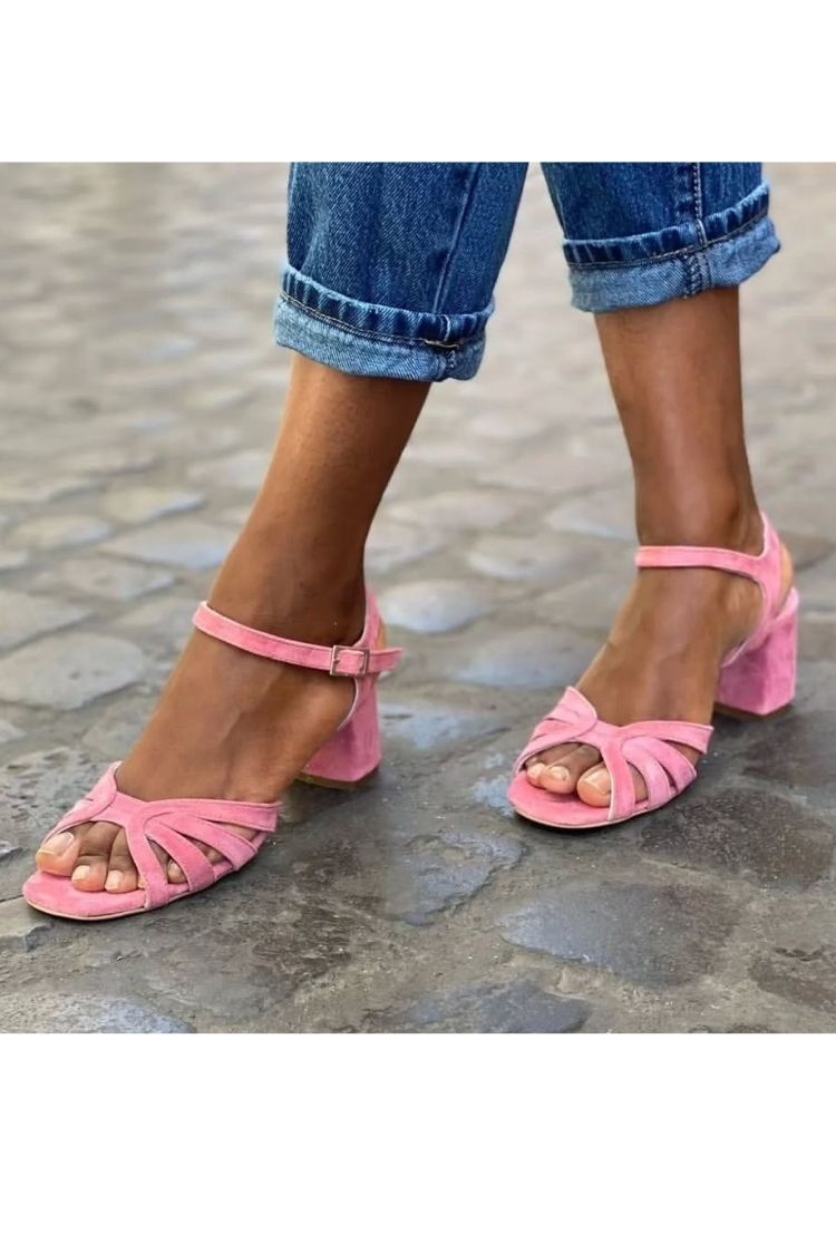 Sandali con tacco e cinturino alla caviglia in pelle scamosciata incrociata e punta aperta [Pre-ordine] 