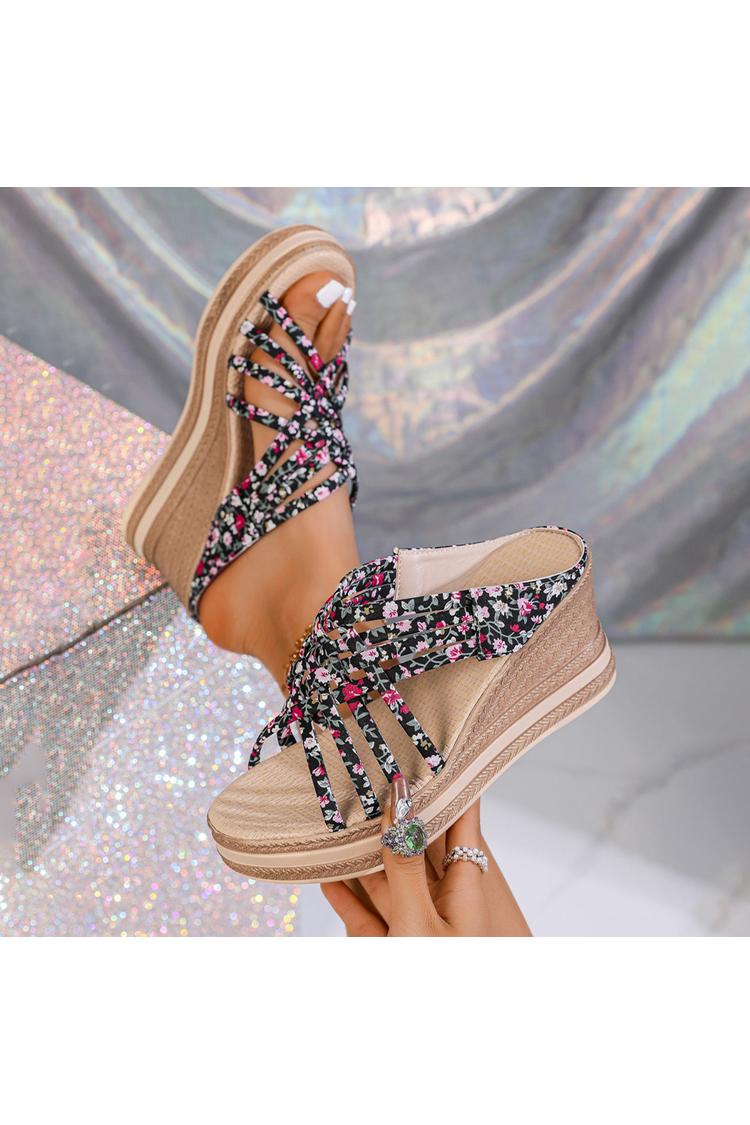 Sandalias de cuña con punta redonda, tiras tejidas y estampado floral