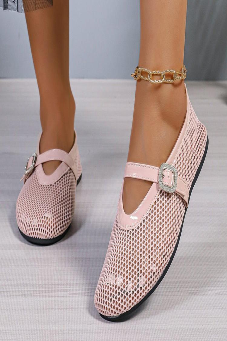 Scarpe basse casual con punta tonda traforata, cinturino sul collo del piede, fibbia e patchwork 