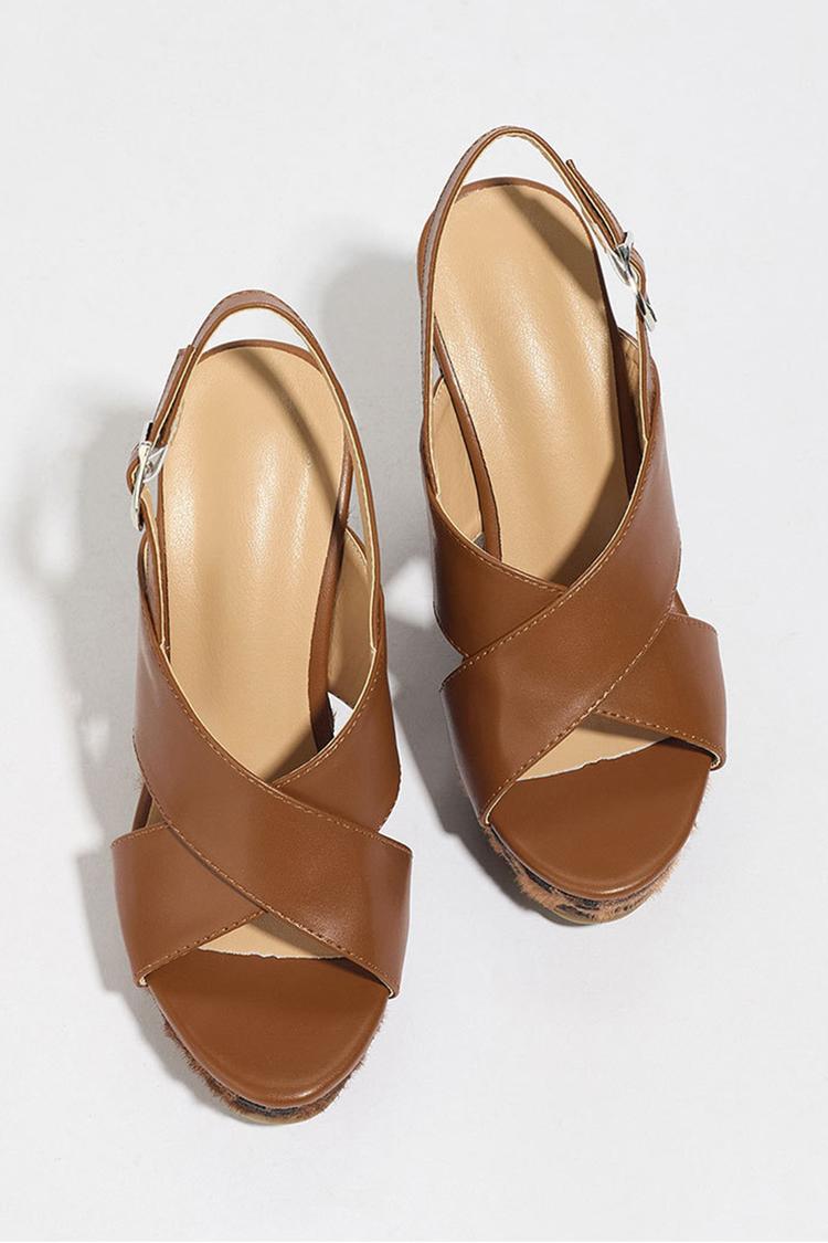 Talons compensés à bride arrière avec boucle, bout ouvert et imprimé léopard