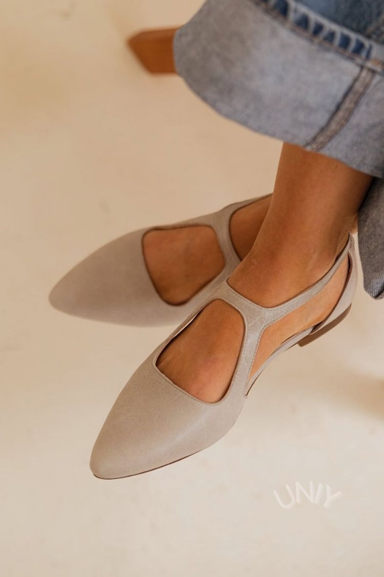 Minimalist Light Grey Cut-Out Pointed Toe Flats [Pre Order]