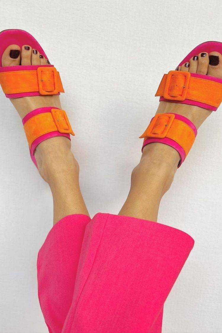 Sandali con tacco a spillo e cinturino aperto [Pre-ordine]