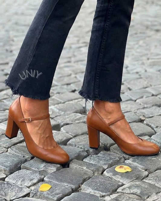 Vintage Brown Leather Round Toe Block Heel Mary Jane Pumps
