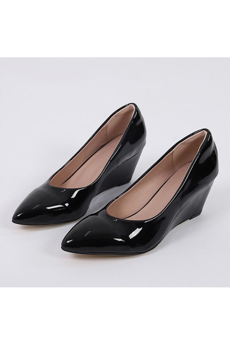 Scarpe con tacco a zeppa casual slip-on eleganti a punta tinta unita