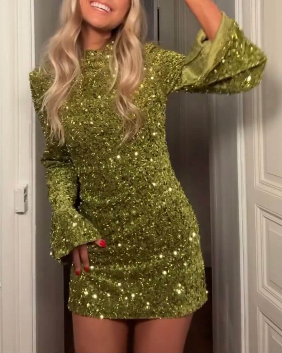 Glänzender grüner Pailletten-Party-Minirock