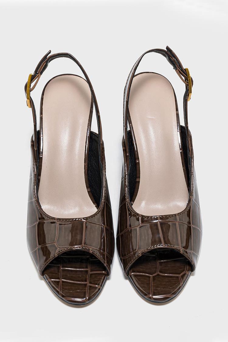 Scarpe con tacco grosso, cinturino con fibbia e stampa coccodrillo con punta aperta