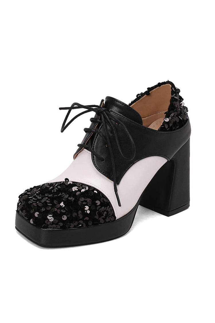 Talons épais à lacets colorblock avec patchwork décoré de sequins et bout carré