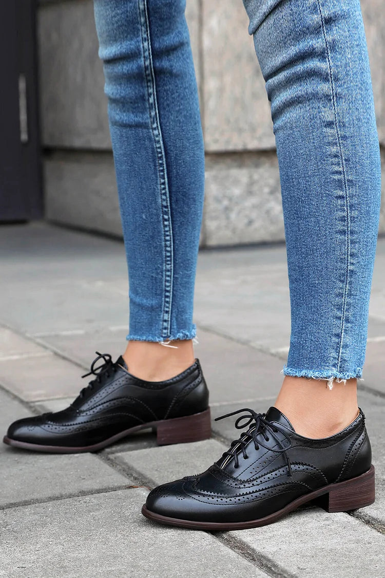 Colorblock Round Toe Low Block Heel Lace Up Brogue Oxfords