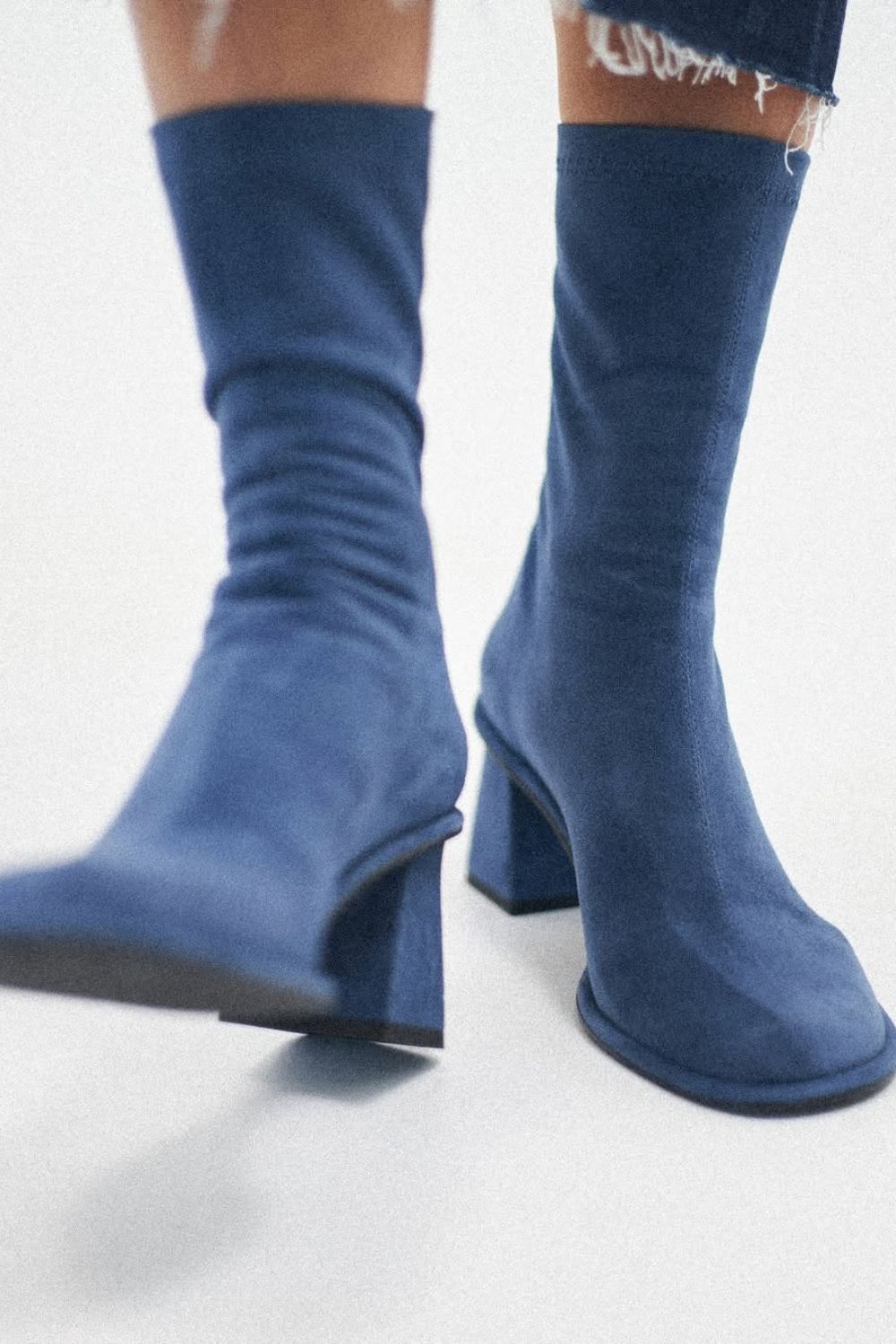 Stivaletti in morbida pelle scamosciata blu con tacco spesso [Pre-ordine]