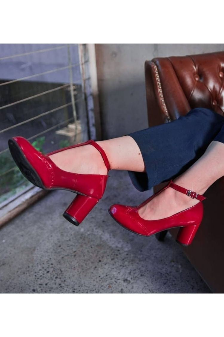 Sapatos Mary Jane de verniz com tira em T, biqueira redonda e salto grosso [Pré-encomenda]