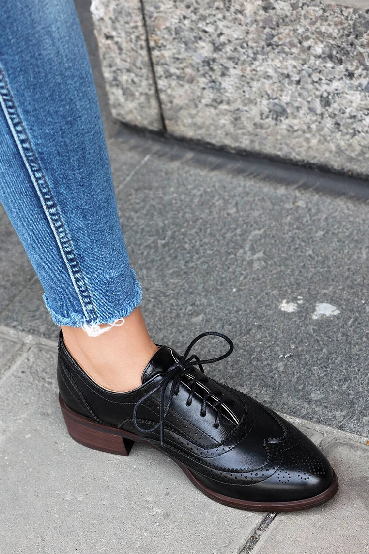 Colorblock Round Toe Low Block Heel Lace Up Brogue Oxfords