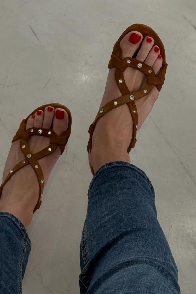 Einfarbige vielseitige flache Sandalen mit quadratischer Spitze und verstellbarem Knöchelriemen [Vorbestellung]