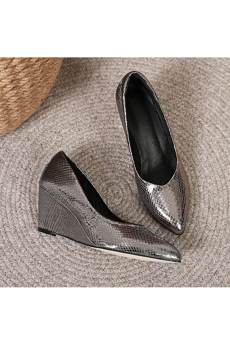 Scarpe con tacco a zeppa casual a punta con stampa serpente in tinta unita