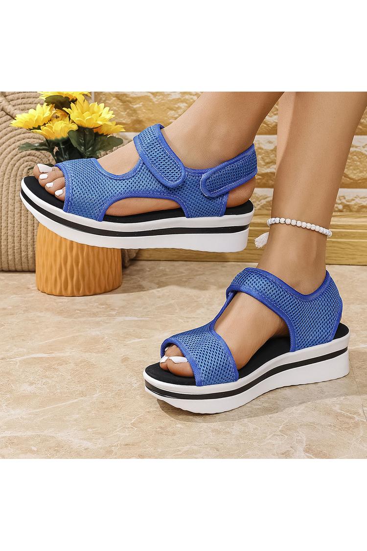 Sandali casual traspiranti con punta tonda e cinturino asimmetrico tinta unita