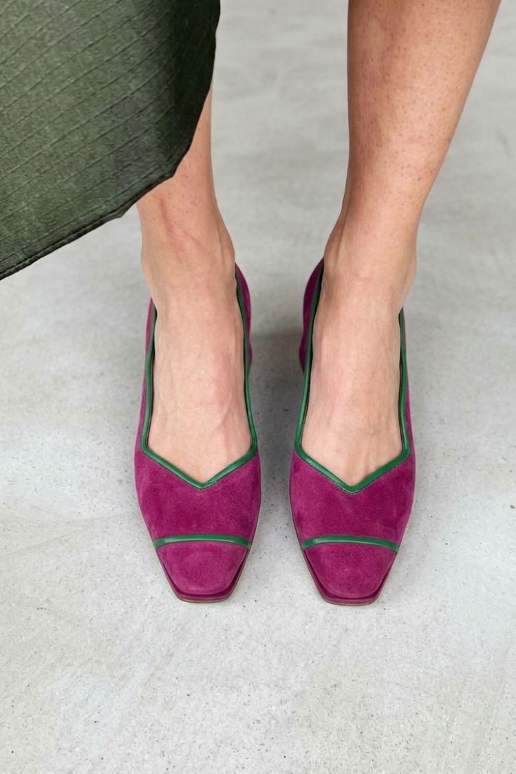 Magenta Wildleder Grün Paspel Quadratische Spitze V-Ausschnitt Ballerinas [Vorbestellung]