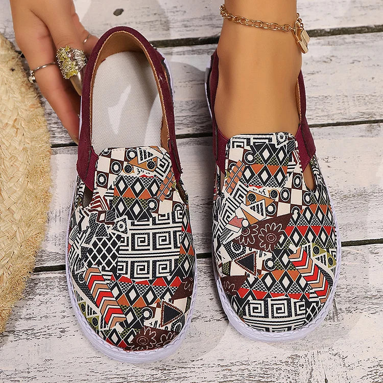 Ethnic Geo Pattern Print Cut Out Square Toe Slip On Loafers