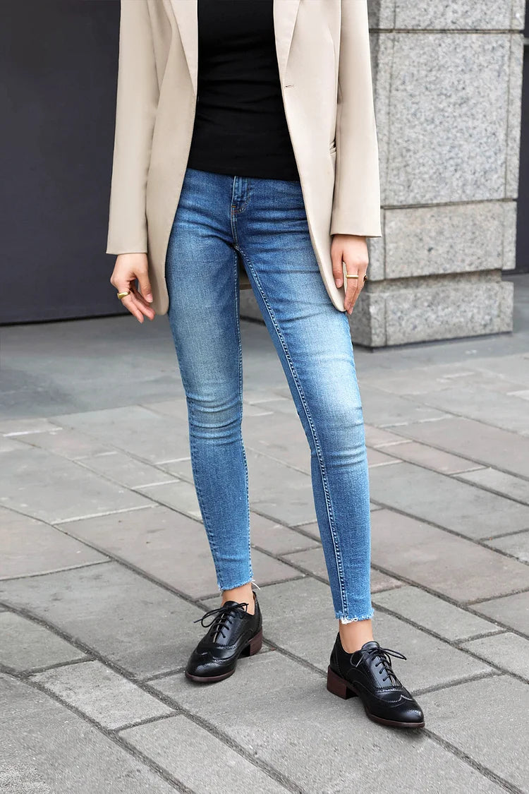 Colorblock Round Toe Low Block Heel Lace Up Brogue Oxfords