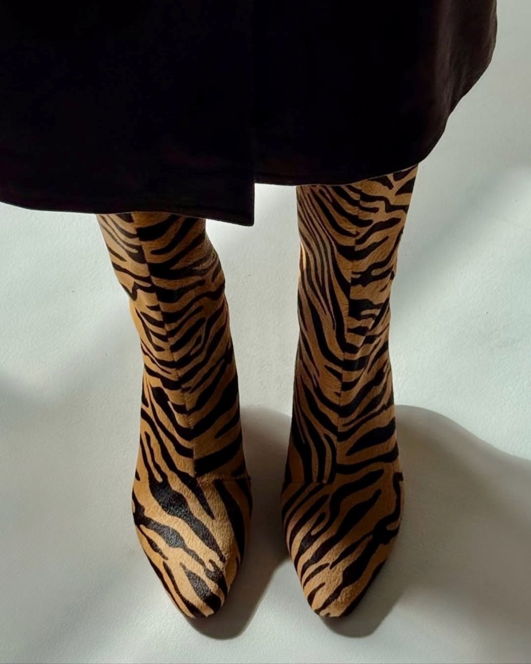 Ginger Zebra-Muster Stiefel mit klobigem Absatz bis zum Knie [Vorbestellung]