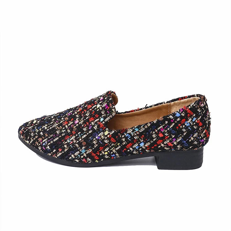 Mocassini slip on casual con tacco basso e punta multicolor