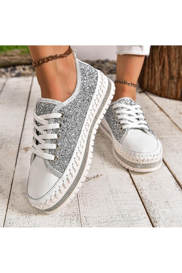 Sneakers casual con lacci e punta tonda con patchwork scintillante e dettagli cuciti 