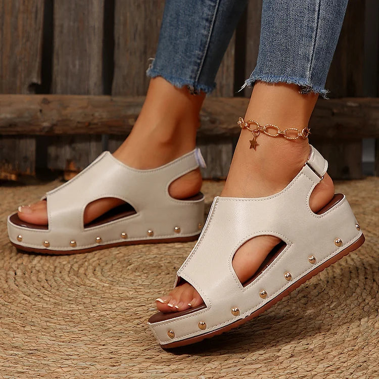 Metallnieten Dekor Solide Farbe Cutout Offene Zehen Wedge Sandalen