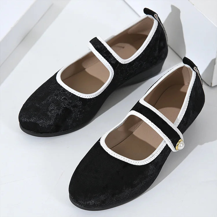 Contrast Trim Instep Strap Buckle Round Toe Velvet Flats