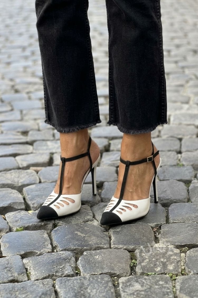 Eleganti décolleté bicolori a punta con cinturino a T traforato [Preordine]