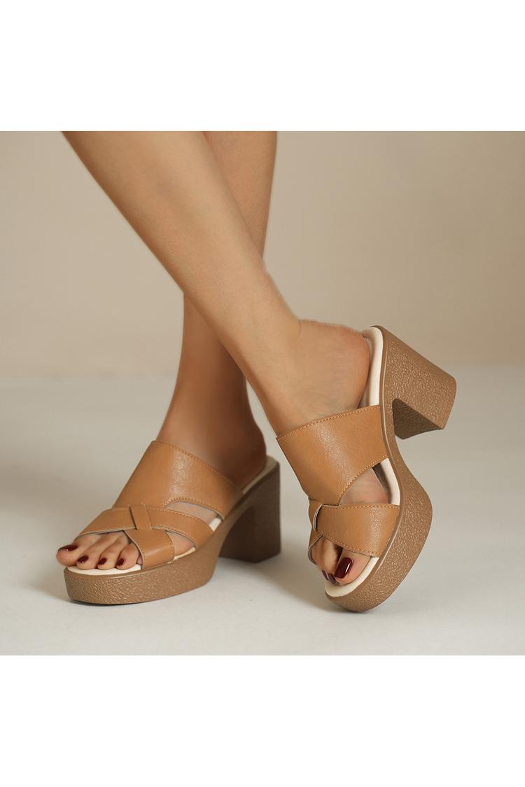 Sandali casual con tacco, punta tonda, tinta unita, con ritaglio irregolare