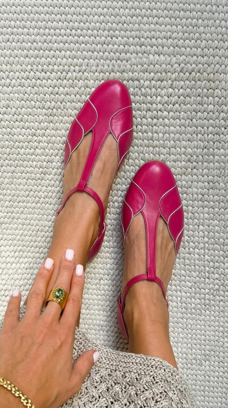 Silver Trim Round Toe T-Strap Fuchsia Leather Flats [Pre Order]