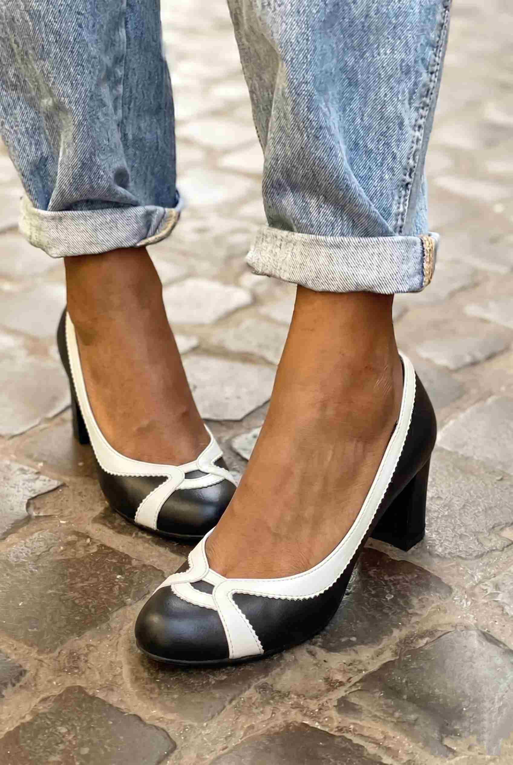Two Tone Round Toe Contrast Black Block Heels [Pre Order]