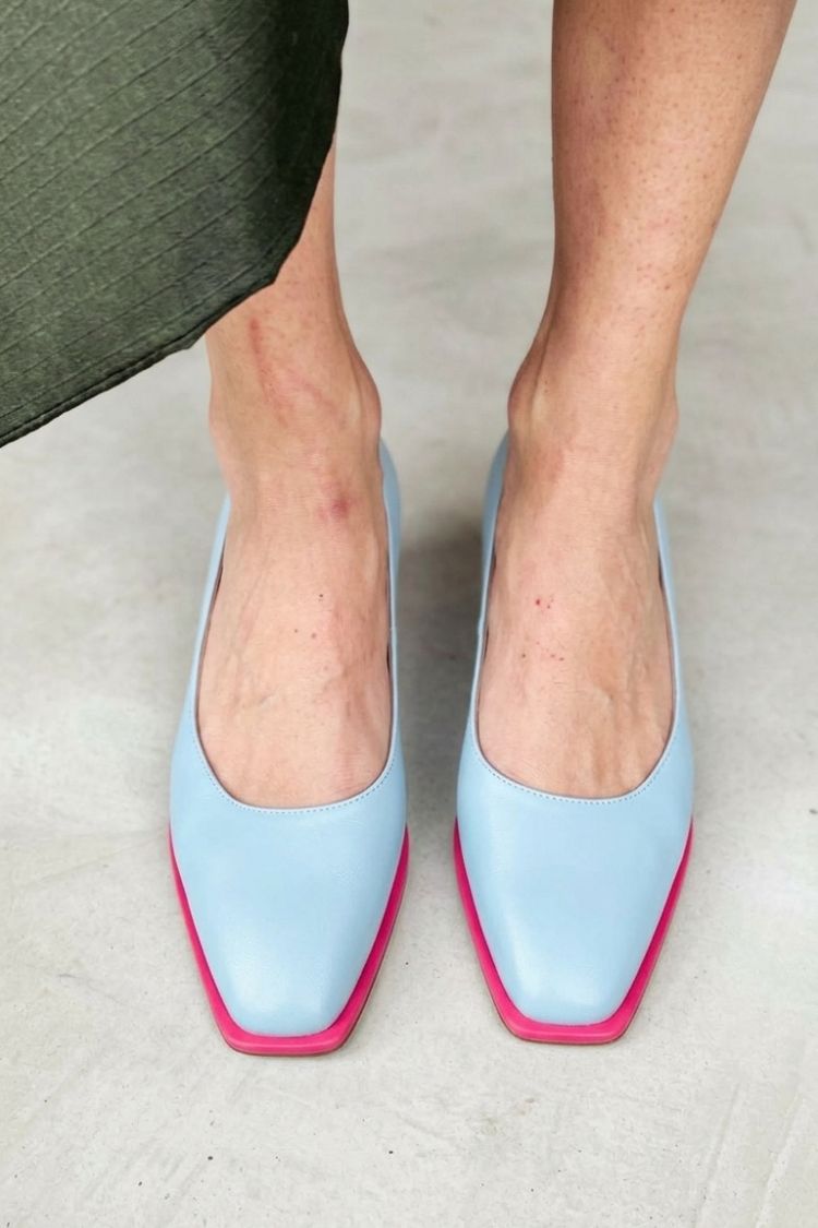 Ballerine Minimaliste Punta Quadrata Suola Azzurra Magenta [Preordine]