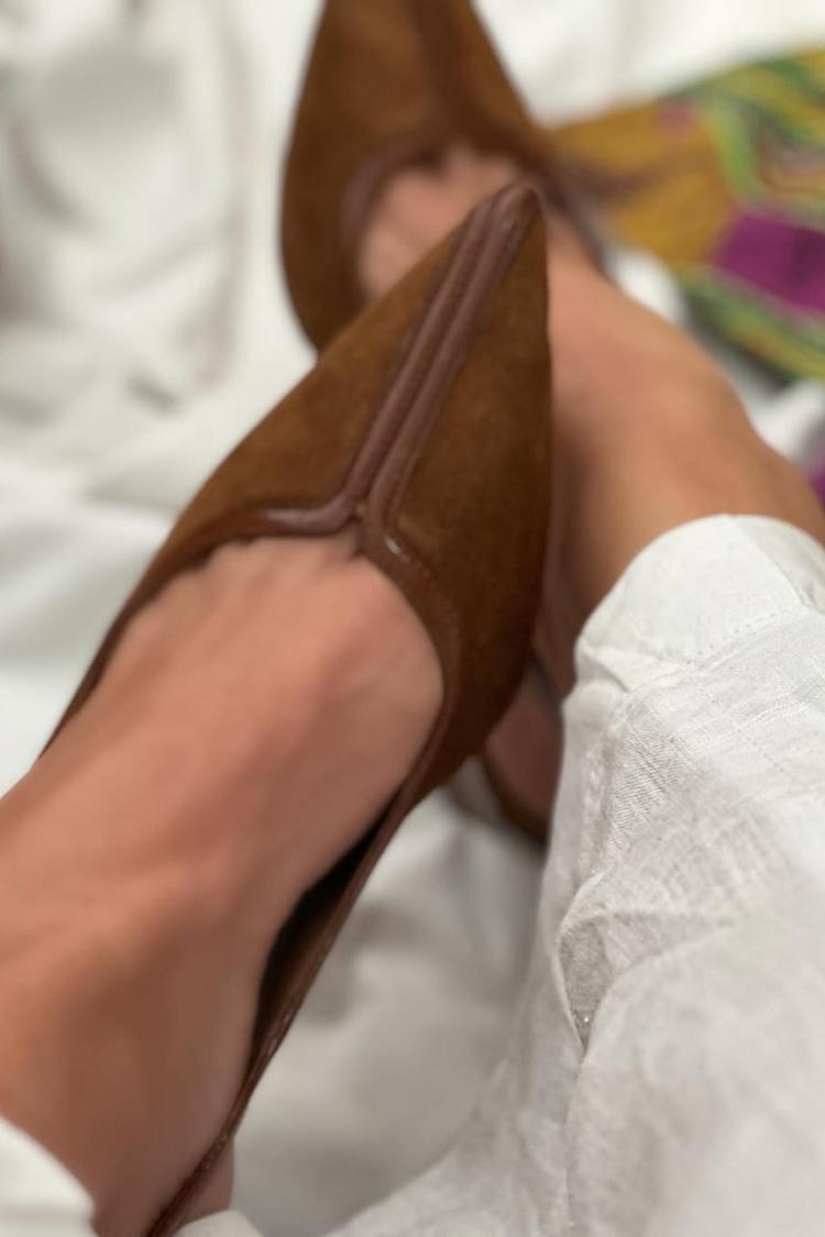 Scarpe con tacco grosso marroni a punta e patchwork con cinturino posteriore [Pre-ordine] 