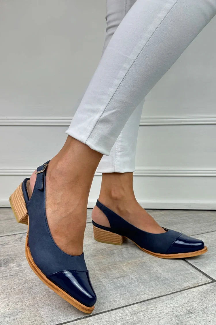 Slingback Strap, punta affilata, tacco basso blu navy con patchwork [Pre-ordine] 