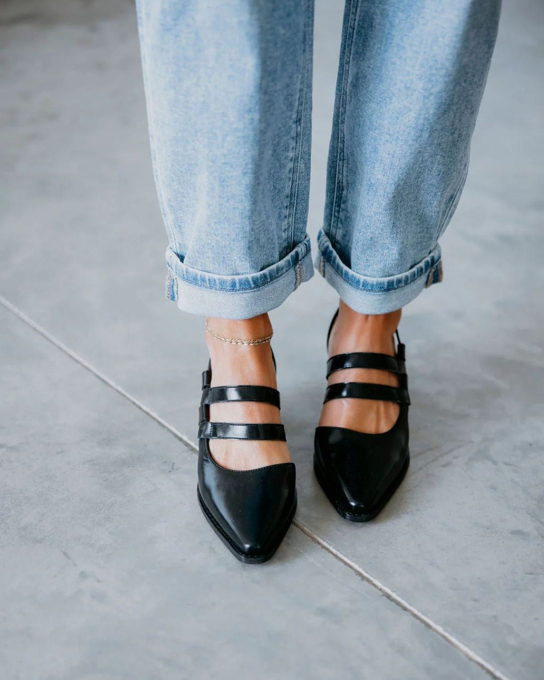 Einfarbige spitze Zehen Doppelriemen Slingback Blockabsätze [Vorbestellung]