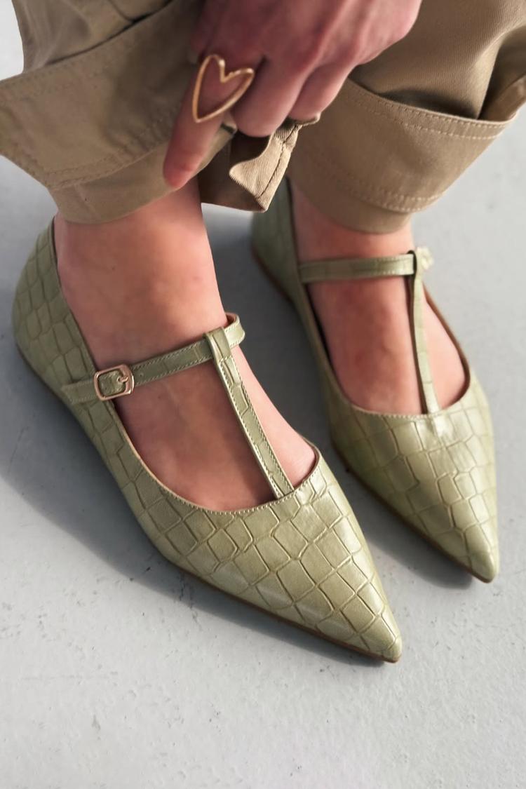Crocodile Print T-Strap Buckle Pointed Toe Green Flats [Pre Order]