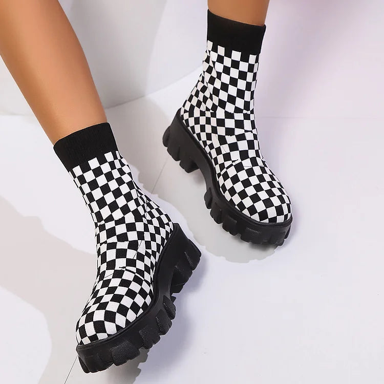 Knitted Checkerboard Pattern Round Toe Chunky Heel Ankle Boots