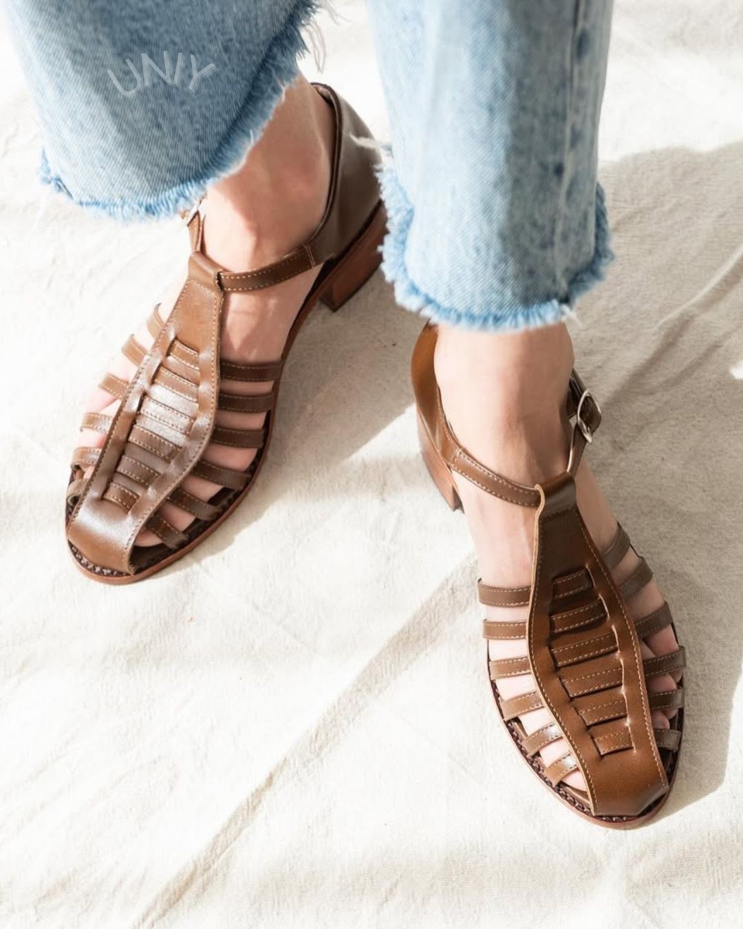 Retro Fischer Gefesselte T-Riemen Knöchel Schnallen Flache Freizeit Sandalen [Vorbestellung]