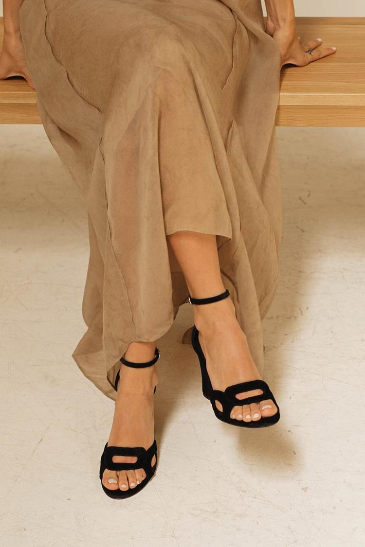 Hollow Out Round Toe Ankle Strap Buckle Black Chunky Heels [Pre Order]