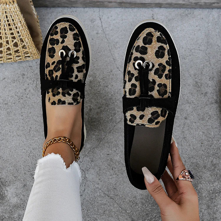 Mocasines retro sin cordones con detalle anudado y estampado de leopardo 