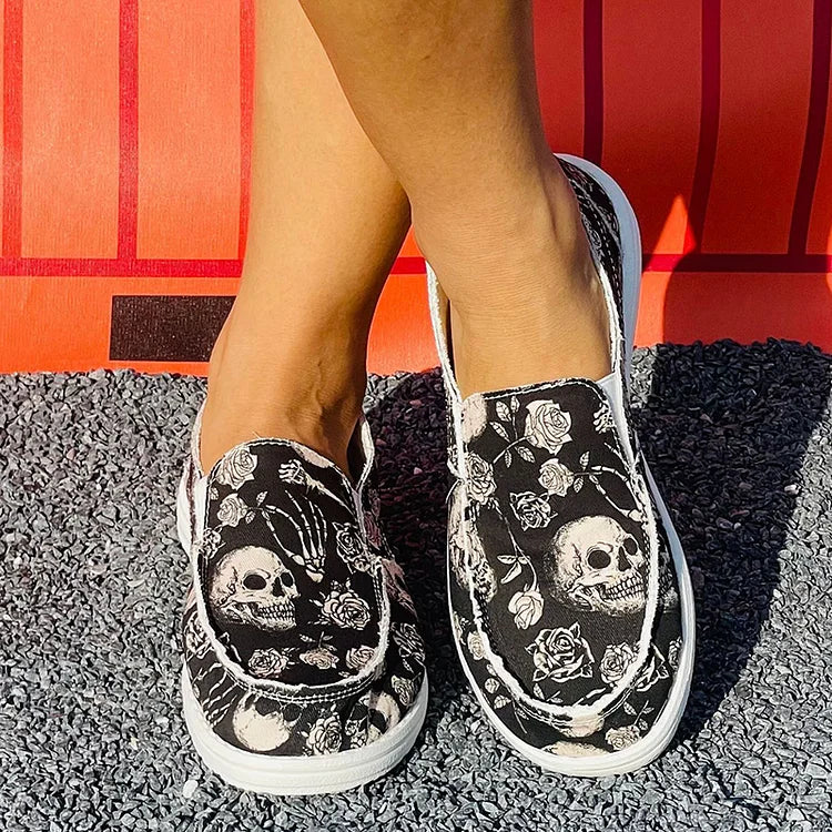 Halloween Dark Floral Skull Print Round Toe Slip On Loafers