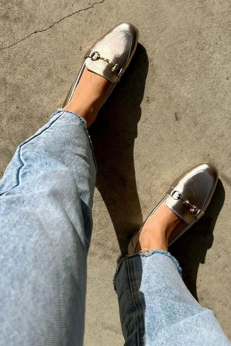 Metallic Sheen Round Toe Buckle Decor Silver Loafers