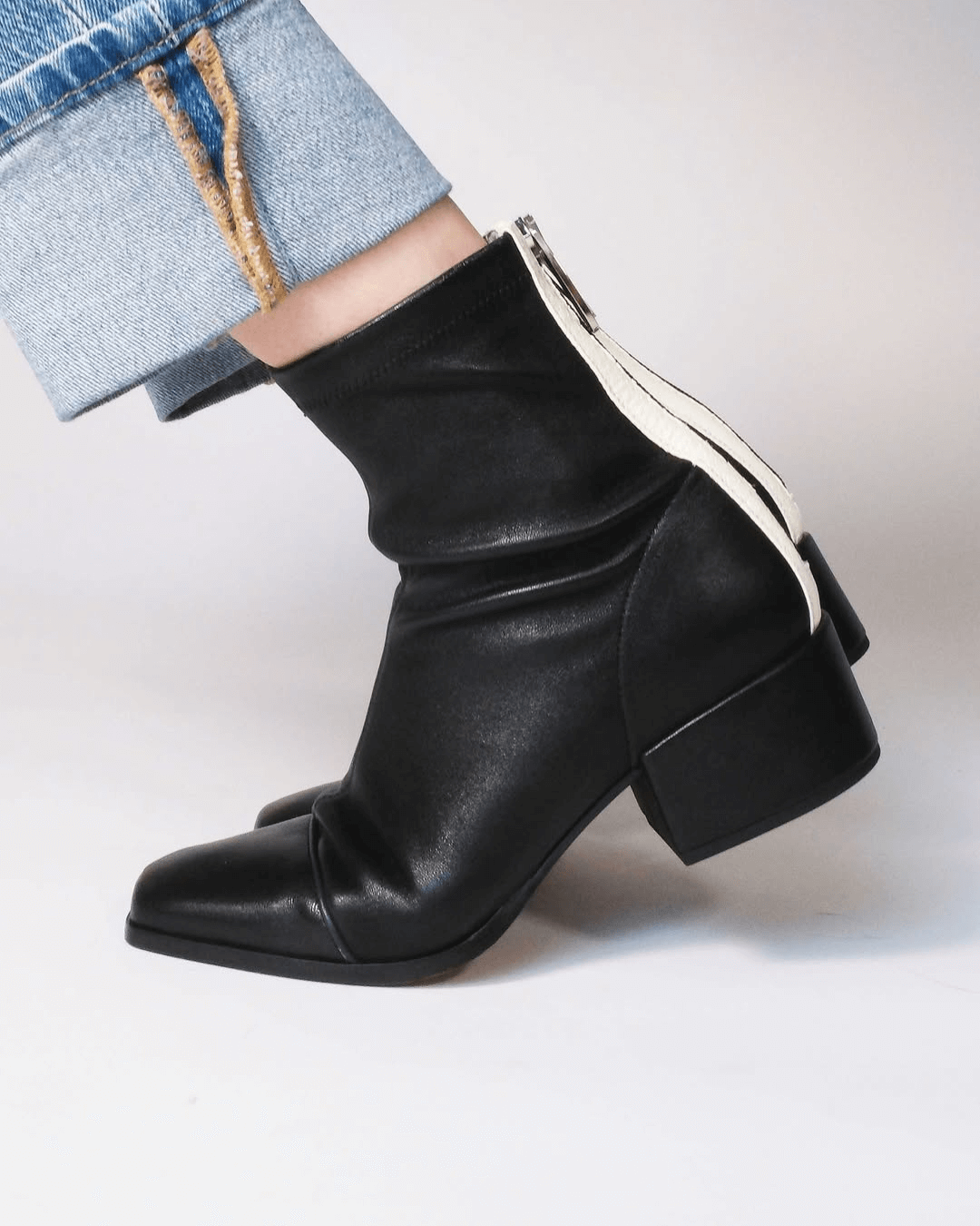 Colorblock Reißverschluss Quadratische Spitze Niedriger Blockabsatz Schwarze Knöchelstiefel